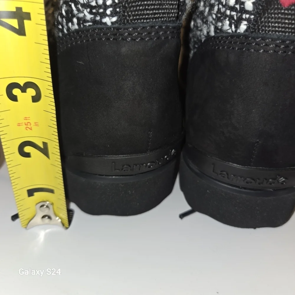 Larroude Vail Black Suede Tweed Ankle Booties Size 6 NWOT Designer